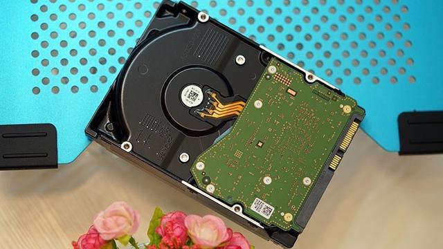 hgst6t氦气硬盘